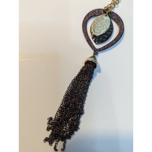 Necklace Erica Lyons gold tone black tassel - Picture 2 of 5